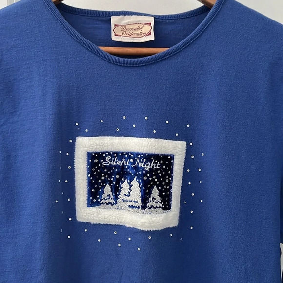 Christmas/ winter long sleeve t shirt. - Picture 2 of 5